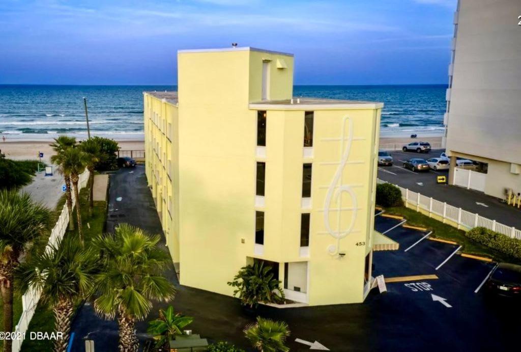 Coastal Cozy - Ocean View At Symphony Beach Club شاطئ أورموند المظهر الخارجي الصورة