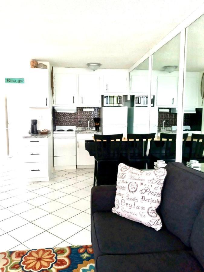 Coastal Cozy - Ocean View At Symphony Beach Club شاطئ أورموند المظهر الخارجي الصورة